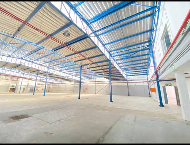 3,086M² WAREHOUSE TO LET IN STRIJDOMPARK